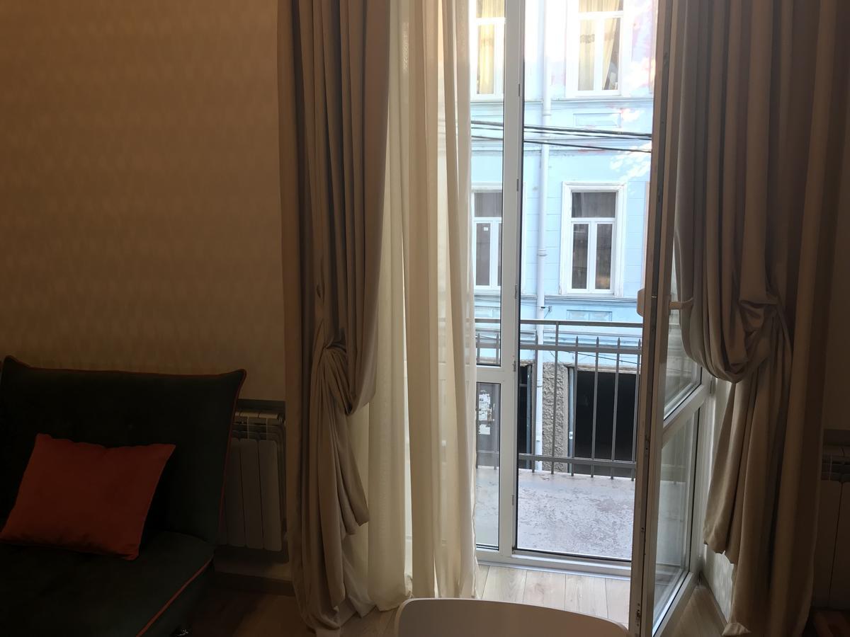 Full Comfort Apartment On Aghmashenebeli Tbilisi Exterior photo